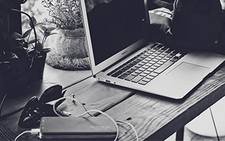 九游app-奥拉罗尤坦然PK两大困难：处于劣势也要想办法赢球